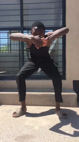 POV: you think I can only twist my arms😁😁 #obvious85 #zedtiktok🇿🇲🇿🇲 #viral_video 