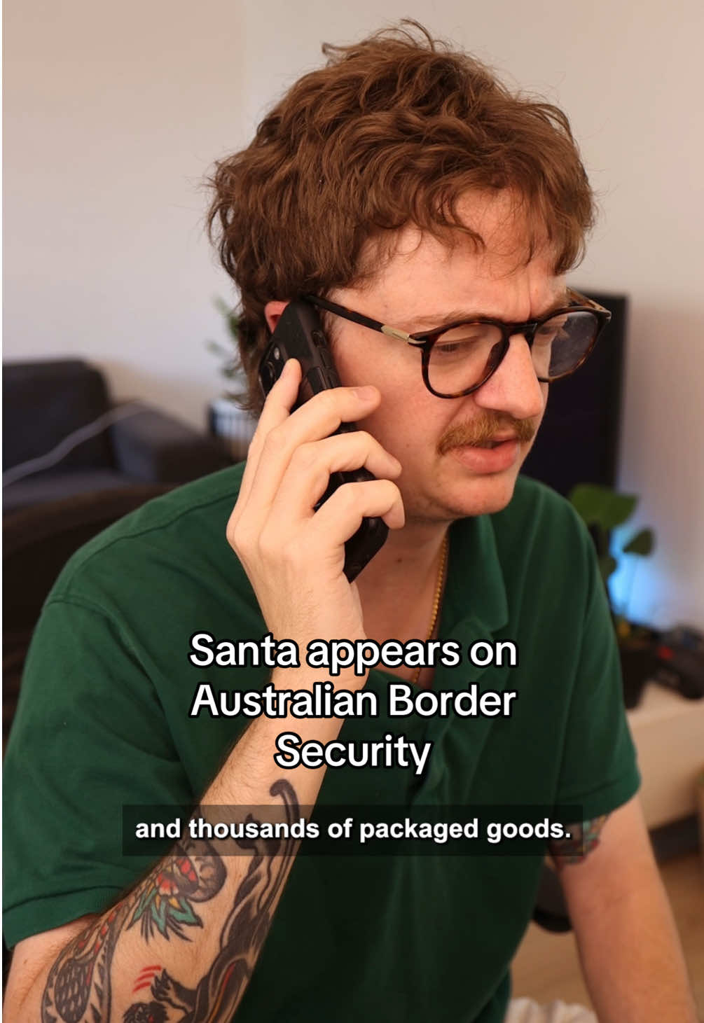 Nick you have to declare this stuff #bordersecurity #santa #christmas #australia #bordersecurityaustralia #aussie #aussiethings #skit #aussiecomedy #santaclause 