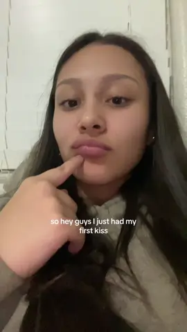 #firstkiss 
