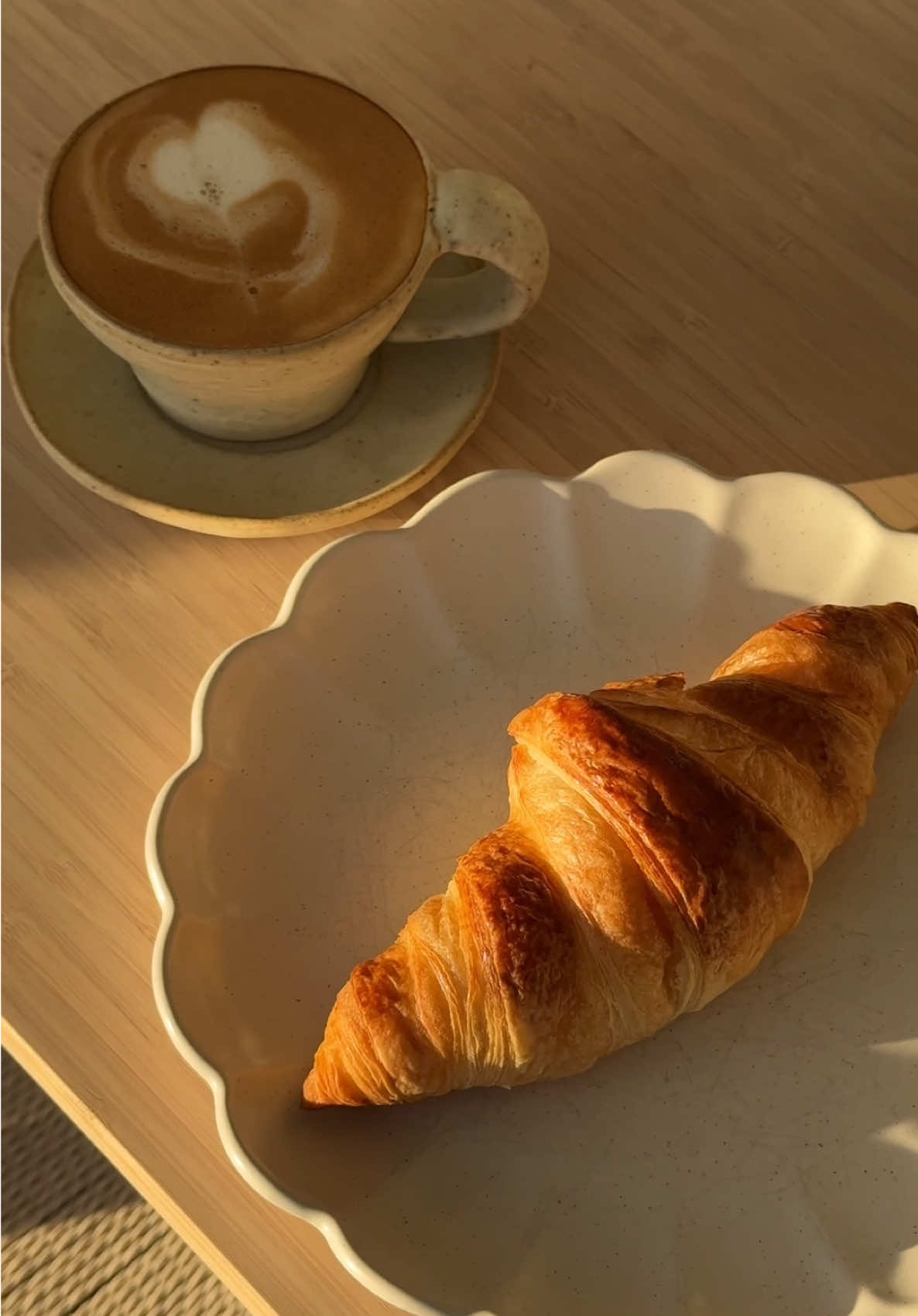 Winter sun and pastry crumbs 🥐  I live for these slower mornings with my litte family, they truly fill my cup. Coffees at home made better with @Plenish Drinks and @Marks & Spencer pastries ☕️ #wintersun ##pastrycrumbs #toddlermama #firsttimeparents #itsthelittlethings #morningroutine #aestheticvideos #cherishthesmallmoments #slowmorningswithmytoddler #foreverhome #mymarks #plenishdrinks #CapCut 