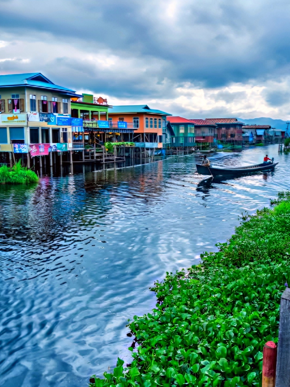 #အင်းလေး  view မတက်လို့ ပြန်တင်တာ😾 #alightmotion #travel #township #edit #fyp #fypviralシ #foryou #myanmar #tittokmyanmar 