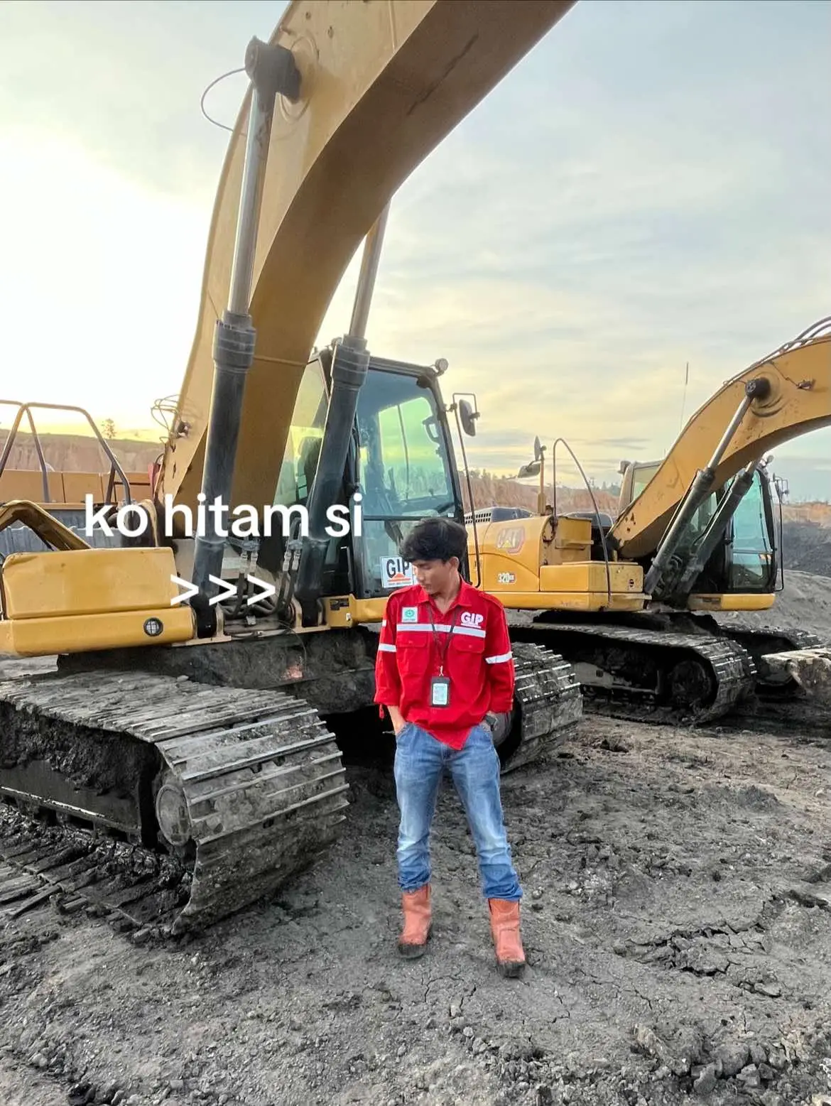 #operatormuda #batubarasumatraselatann #operator_excavator #fyp 