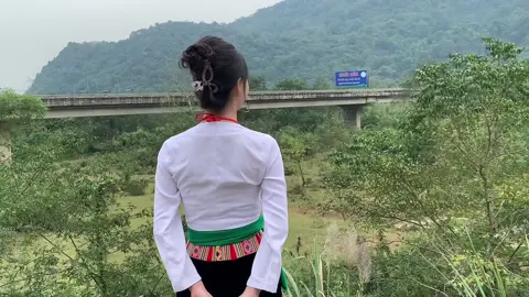 Phần 14: Muốn gắn kết duyên nợ đôi mình….#gaidantoc #gaimuonghoabinh #suhuong #fyp #tiktok #gaixinh #foryou #motivation 