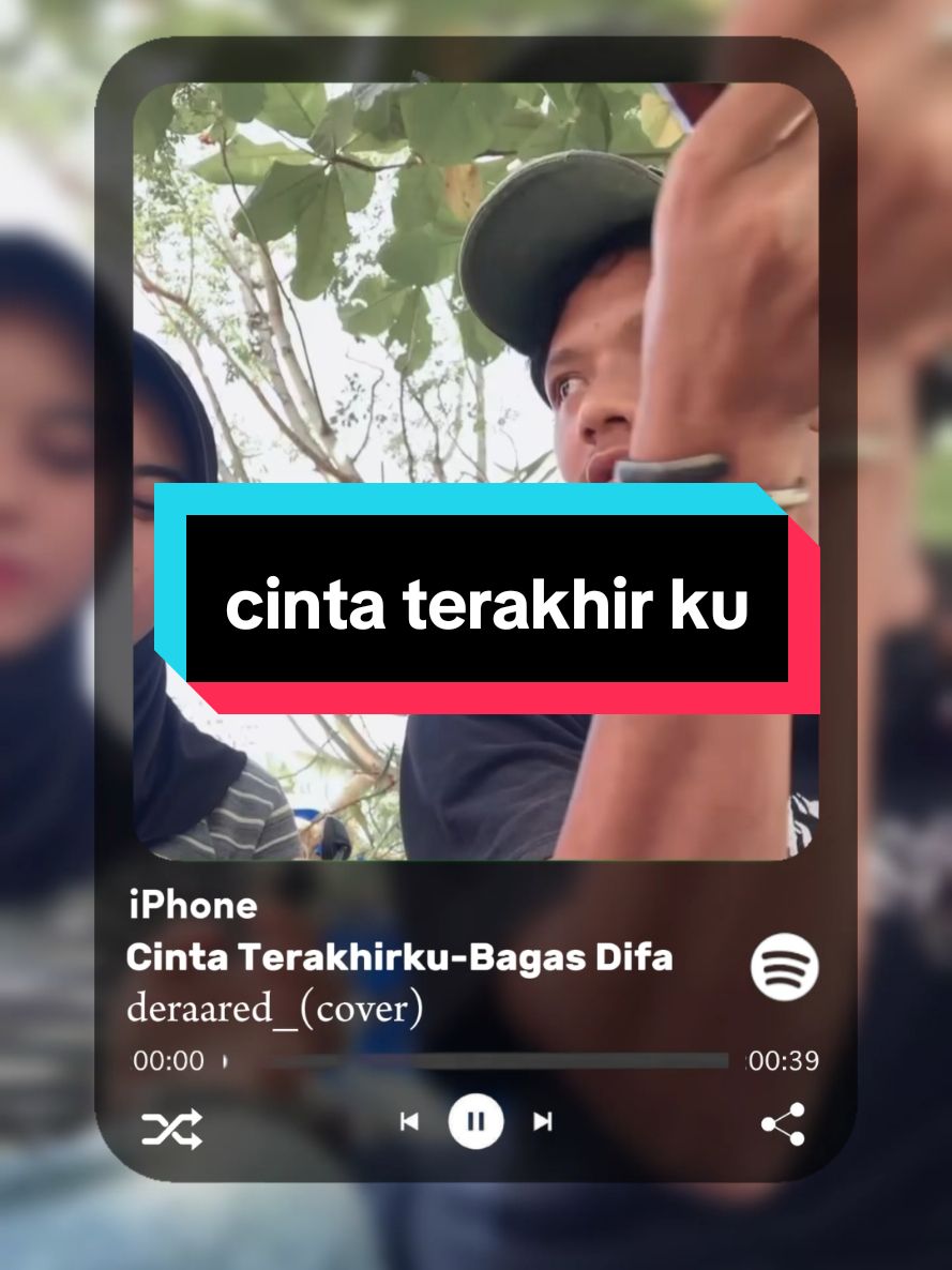 biarin aja,ntr juga asing🗿🗿 @deraared_  #cintaterakhirku #bagasdifa  #coversong #covergitar #lagusad #coverlagu #fyp #fouryoupage 