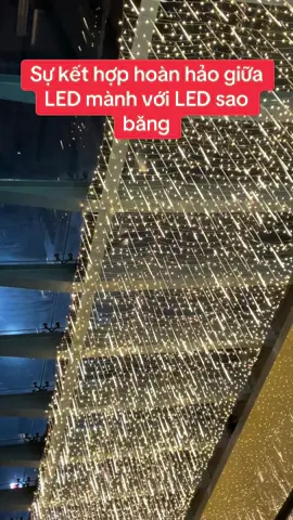 Kết hợp giữa mành rủ mà mành mưacho kết quả thế này cũng mãn nhãn phết. Anh em thử chưa ? #vhatchlighting #tiktokviralvideo #tet2025 #noel2025 #noel2025 ##giangsinh #tet 