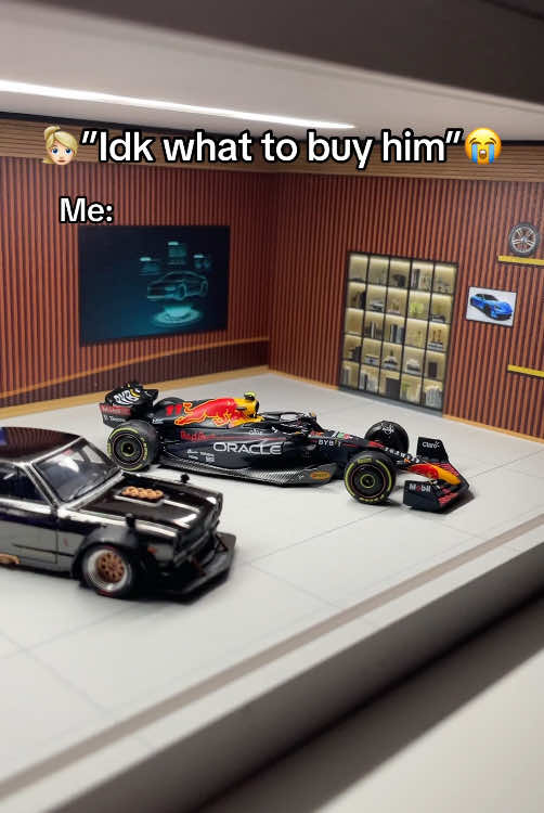 Literally every guy wants this 😤 #showroom #rider #garage #hotwheels 