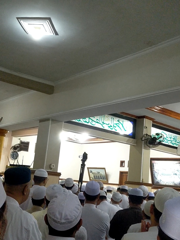 Maulid Simtudduror | Haul Al Habib Ja'far Bin Syaikhon Bin Ali Assegaf (Pasuruan) 🤲🏻 #fyp #haulakbar #haulhabibjafarbinsyaikhanassegaf #maulid #maulidsimtuduror #foryoupage #foryou #pecintaulamadanhabaib #fypage #majelisrasulullah #pasuruan #pasuruanjawatimur 