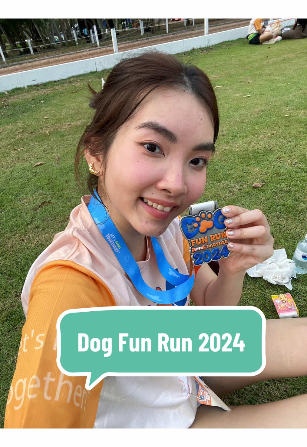 จากว่าที่แชมป์ สู่ผู้ประสบภัย Pab bean is too energetic for Dog Fun Run with Partner 2024! 🏃‍♀️running with fam for 2.6 km. Hurts mama's back and 💩 in the middle of running at Thai Polo and Equestrian Club #fyp#dogfunrun#dogfunrun2024 #dogfunrunwithpartner #วิ่ง #poloclub   @Thewrinklespug  