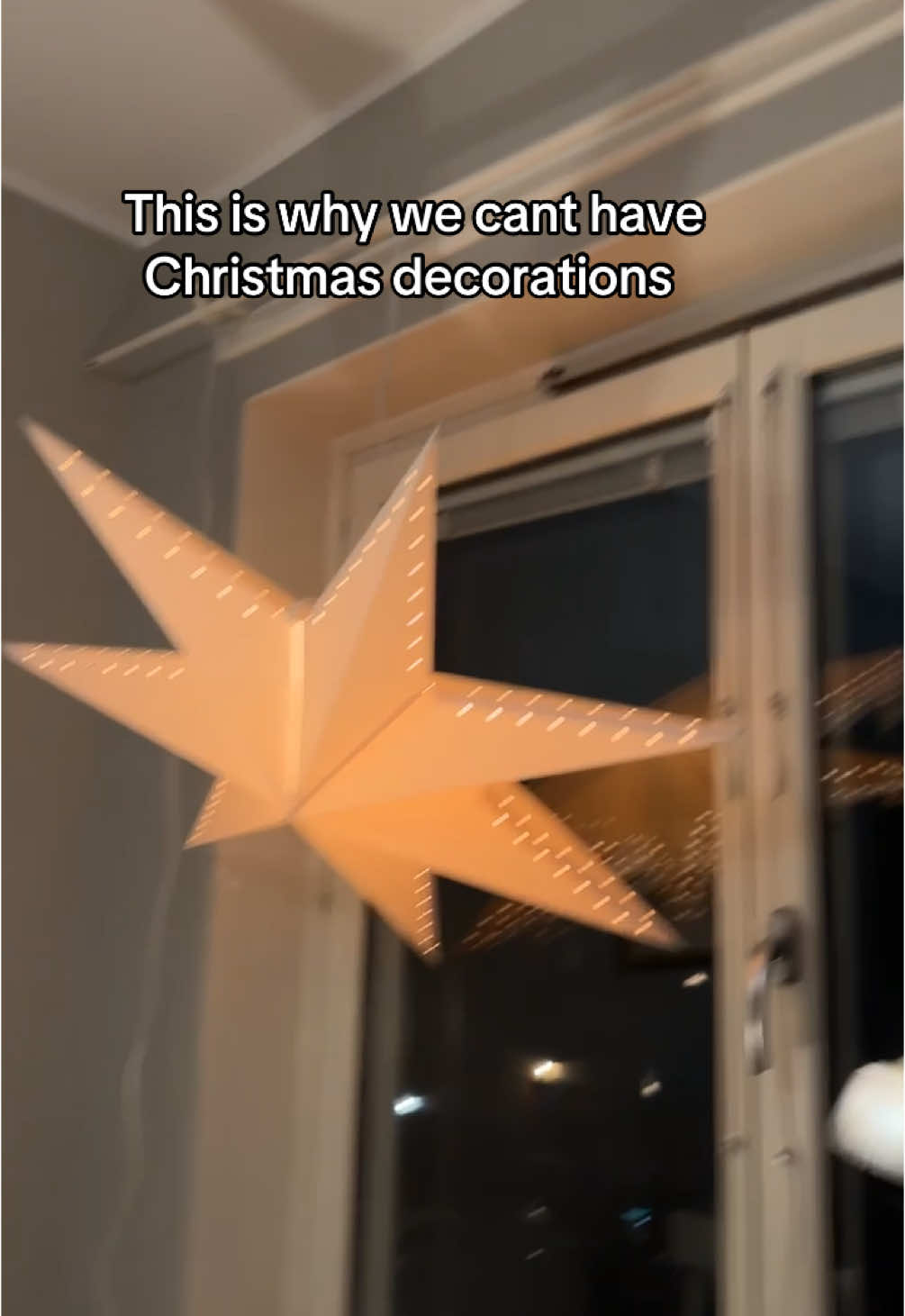 Project ”putting up the christmas star” 🌟 #christmas #couplegoals #decorations #happyholidays 