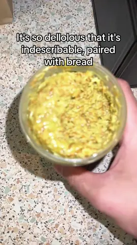 VIRAL PISTACHIO KNAFEH CHOCOLATE BAR SPREAD Crunchy real#TikTokMadeMeBuylt #oryou #fyp#tchristmas#tchristmasgift#dubaichocolate #pistachiochocolate #pistachiocream#buysmall #smallukbusiness #dessertbox #viral