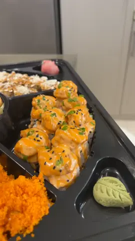بوكس الملمة ✨🍱#toyamasushi #sushi #اسر_منتجه #سوشي_الدمام #اكلات_يابانيه #سوشي_الخبر #بوكس_اللمّة 