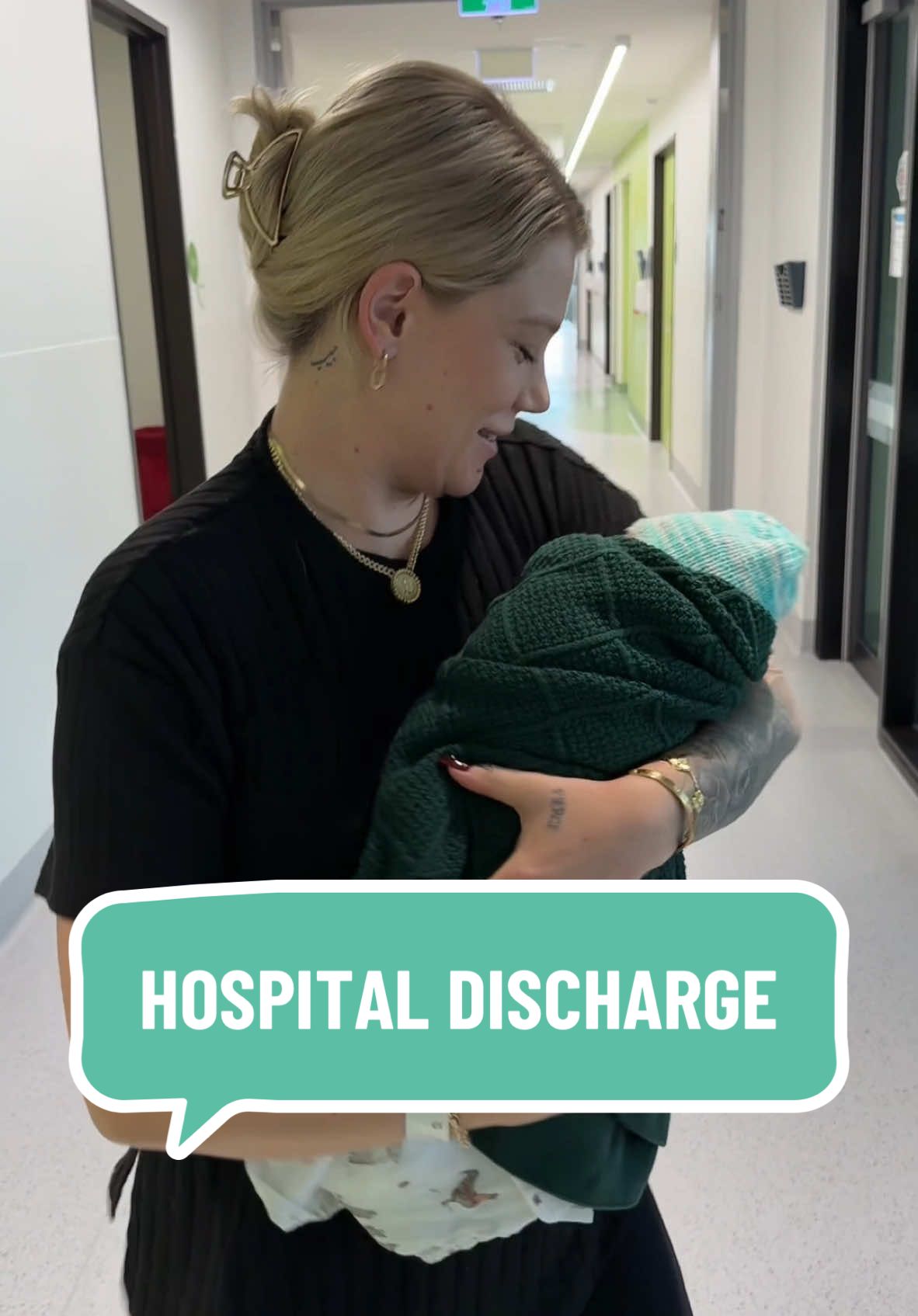 It wouldnt be Kelly if she didnt dance leaving the hospital 48 hours after her cesarean, my lion woman👸🏼🤰👶🏻❤️🤣 #arvanfamily #fypシ #family #newborn #brothers #meetingnewborn #csection #birth #newbornsoftiktok #dance #hospital #csectiondelivery #funny #marriage #husbandwife #Love #fun #family 