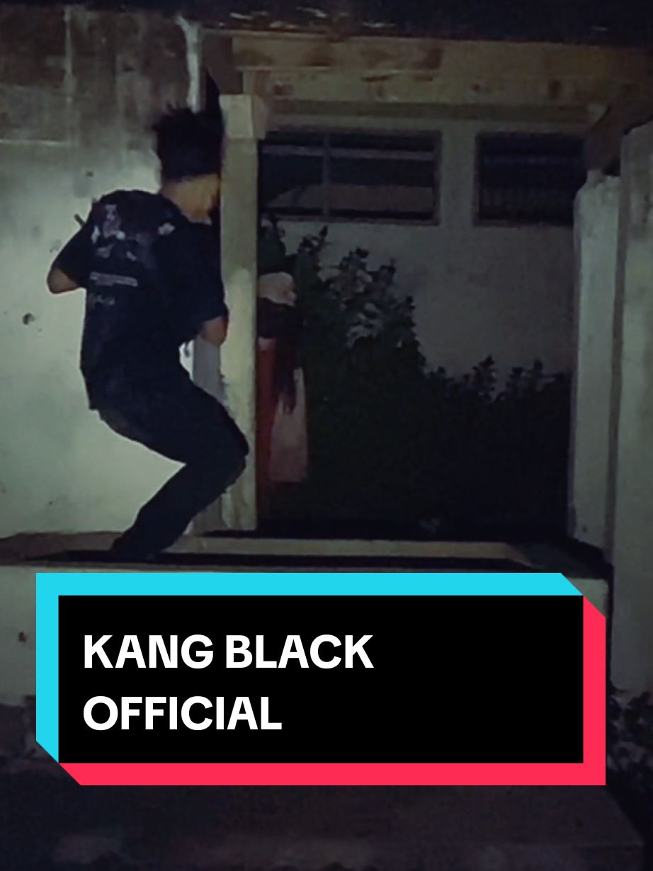 HALO BALAD GENJIEH!!  ada lagu baru nih, lirik dan musik diciptakan oleh @abizar.azhari4 yang diberikan khusus untuk KANG BLACK OFFICIAL Jadi bisa dipastikan ini adalah lagu resmi  KANG BLACK OFFICIAL, thanks brader big respect for you 🔥