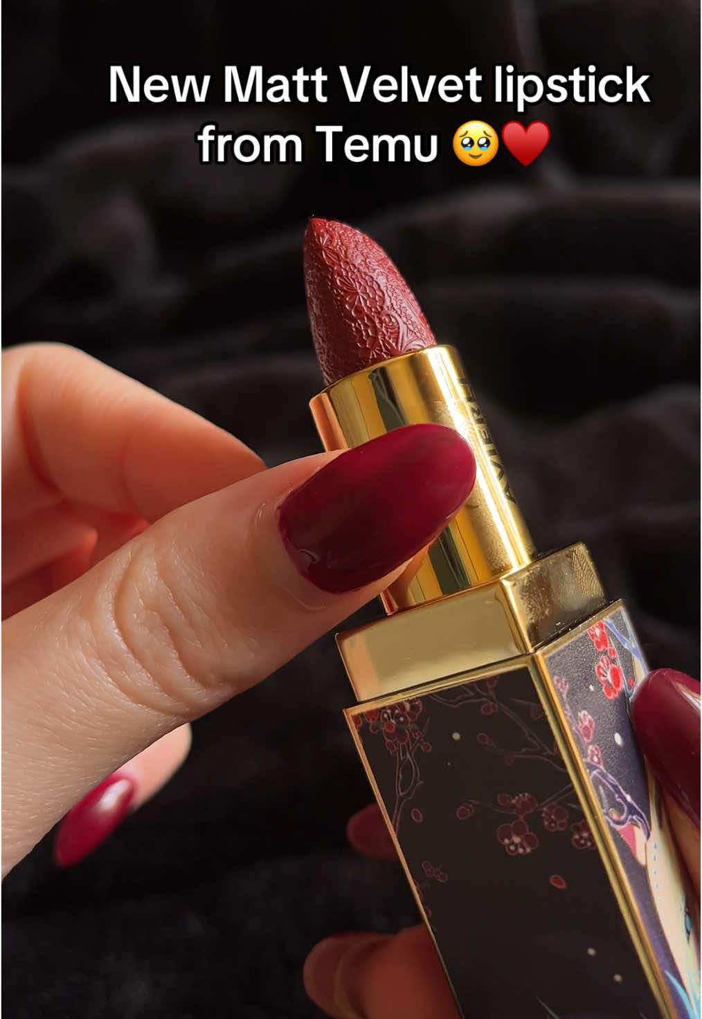 Link im bio for exact product from #Temu Exquisite Matte Velvet Lipstick Set - Moisturizing, Non-Sticky, Smudge-Proof, Waterproof, Lipstick - Perfect Festival Gift For Womem #lipstick #temufinds #temucodes #temushopping #onlineshopping #velvetlipstick #makeup #shopping #temuhaul #redlipstick #cute #coquette #prettymakeup  #global #fyppo #ფორიუ #ფორიუმეთქიიიიიიიიიიიი💖 #ფორიუზეა   👉 item link: https://temu.to/k/e976sydxvxm ⚠️ The discount may vary, please refer to the page display.