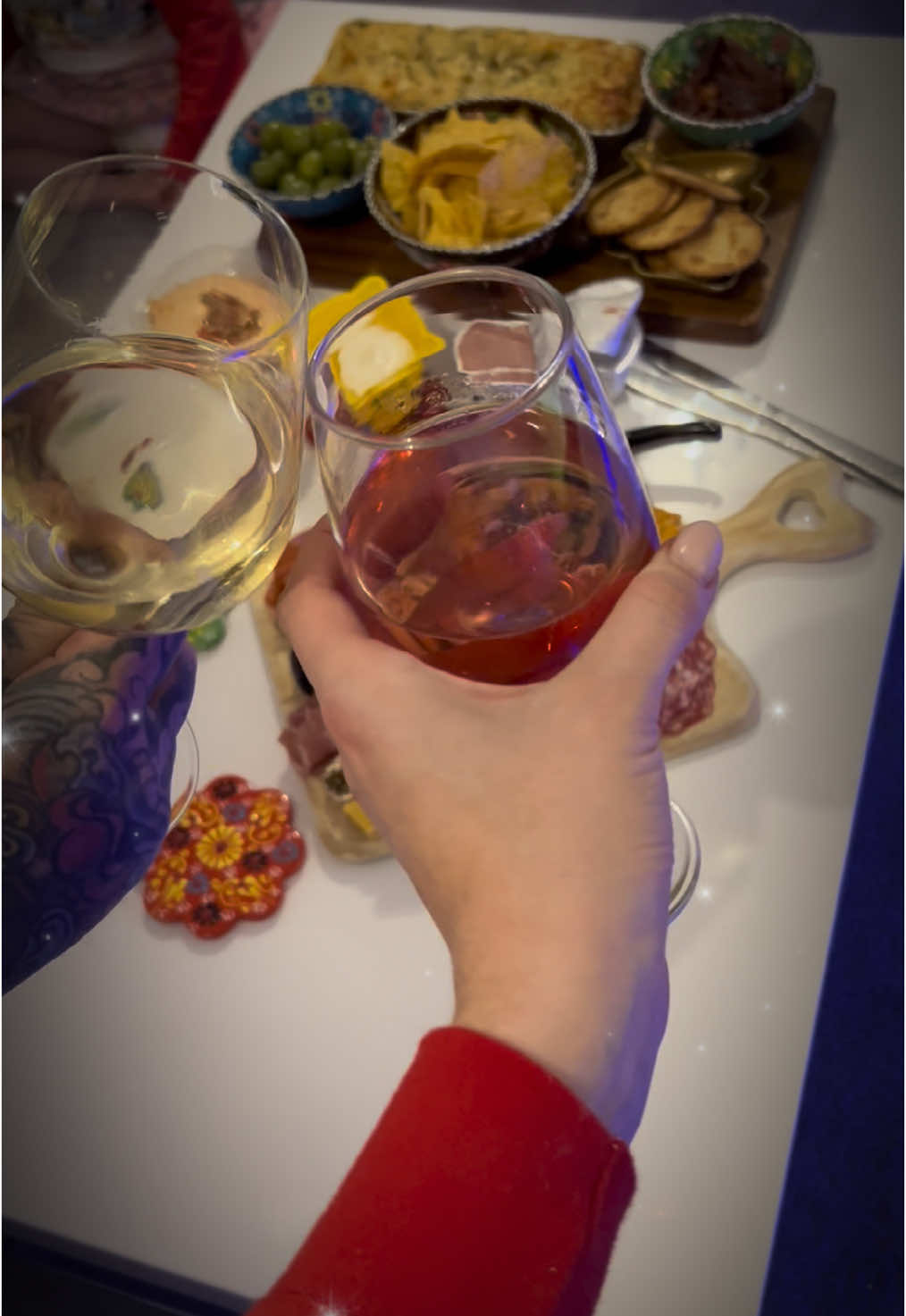 First cheeseboard night of the season… we’re slacking! Only a mini one before the biggie on the 23rd 🎄🧀🍷#christmas2024 #cheeseboard #charcuterie #charcuterieboard #charcuterieboardsoftiktok #charcuterietiktok #NightIn #seasonsgreetings #cheesetouch #xmas2024🌲🎅🤩 #christmascountdown2024 