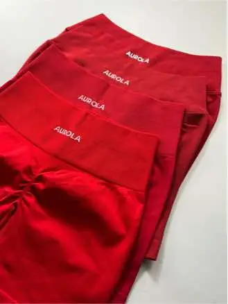 #christmastiktok #tiktokviral #christmasred #trending #aurola 