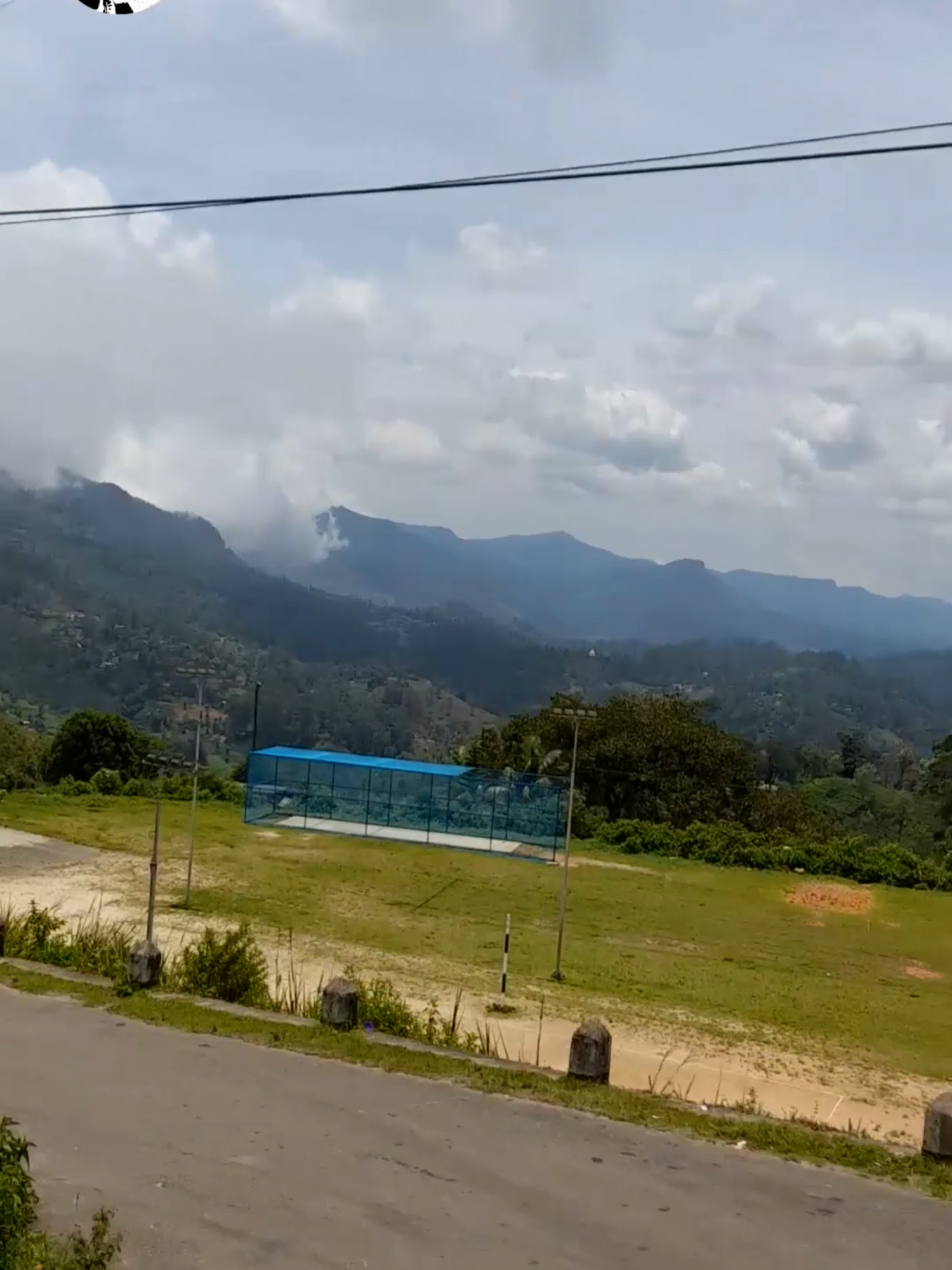 The Last Time I went on Train No. 1008 😍   Badulla Colombo Train No. 1008 Reaching Scenic Haputale   #shorts #train #travel #vlog #srilanka #trainloon