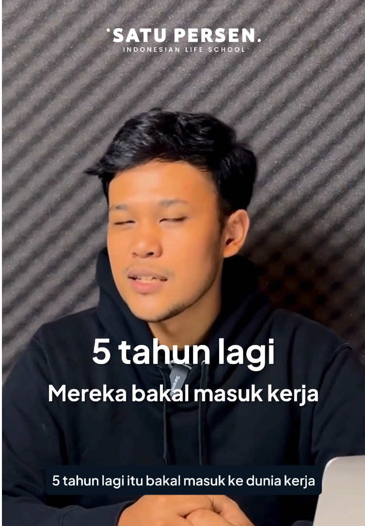 Gen Alpha bakal jadi saingan gen Z di dunia kerja 5 tahun lagi? Jago teknologi doang gak cukup. Lo harus jago banget sampe ngerti dasarnya, punya growth mindset, critical thinking, skill komunikasi, dan kemampuan Bahasa Inggris yang mumpuni. Yuk, siapin skill masa depan lo mulai sekarang. Gimana caranya? Coding Camp powered by DBS Foundation jawabannya. Di sini lo bakal dapet semuanya. Daftarnya GRATIS!  Langsung aja klik: go.dbs.com/dbsfcodingcamp #CodingCamp #SkillMasaDepan #DBSFoundation #GenZ #GenAlpha #TechSkills #SoftSkills #BeFutureReady #GratisBelajar #codingbootcamp 