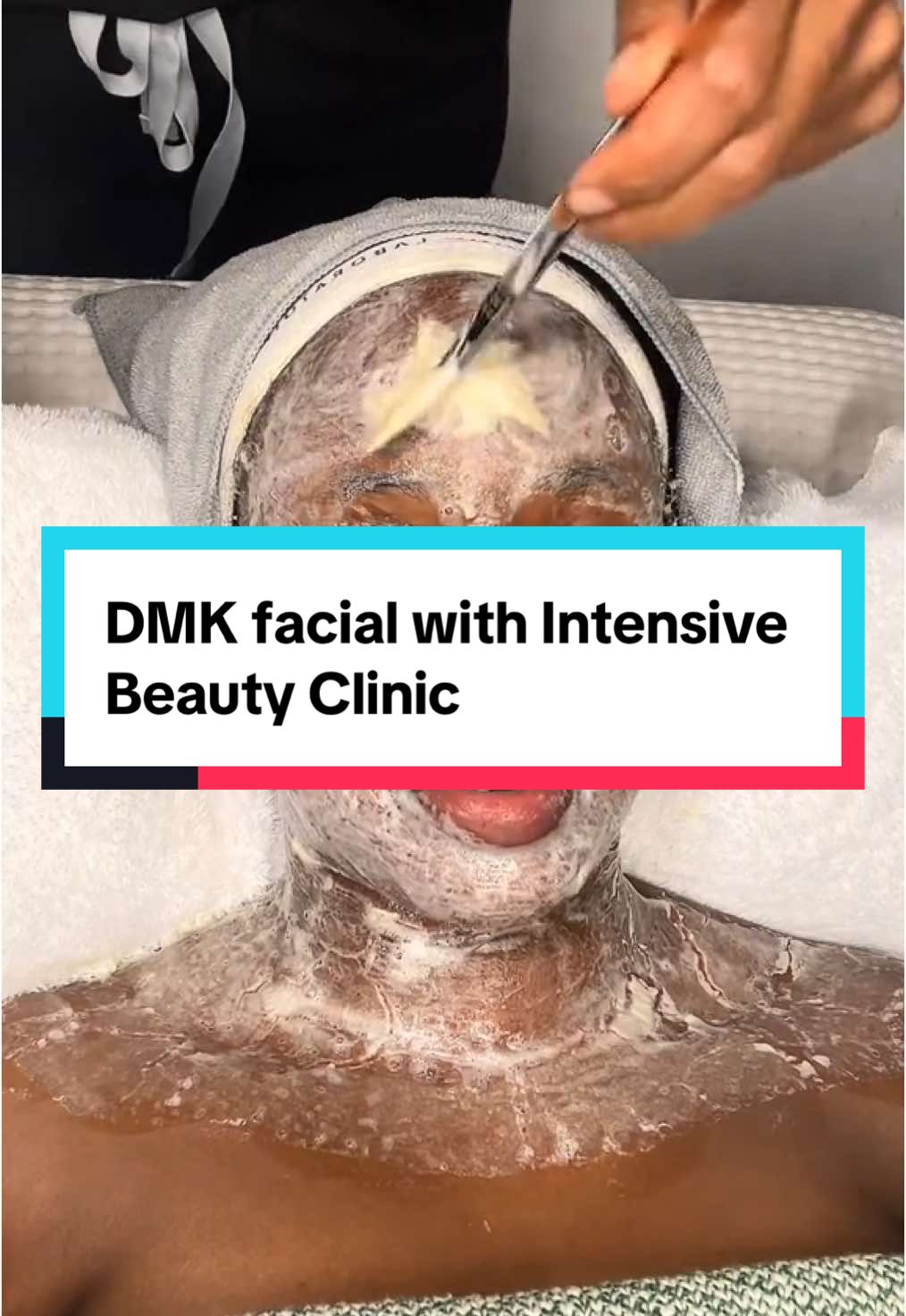 DMK facial with @intensivebeautyclinic #facial #facialtreatment #acnefacial #acneproneskin #facialmask #skincaretiktok #texturedskin