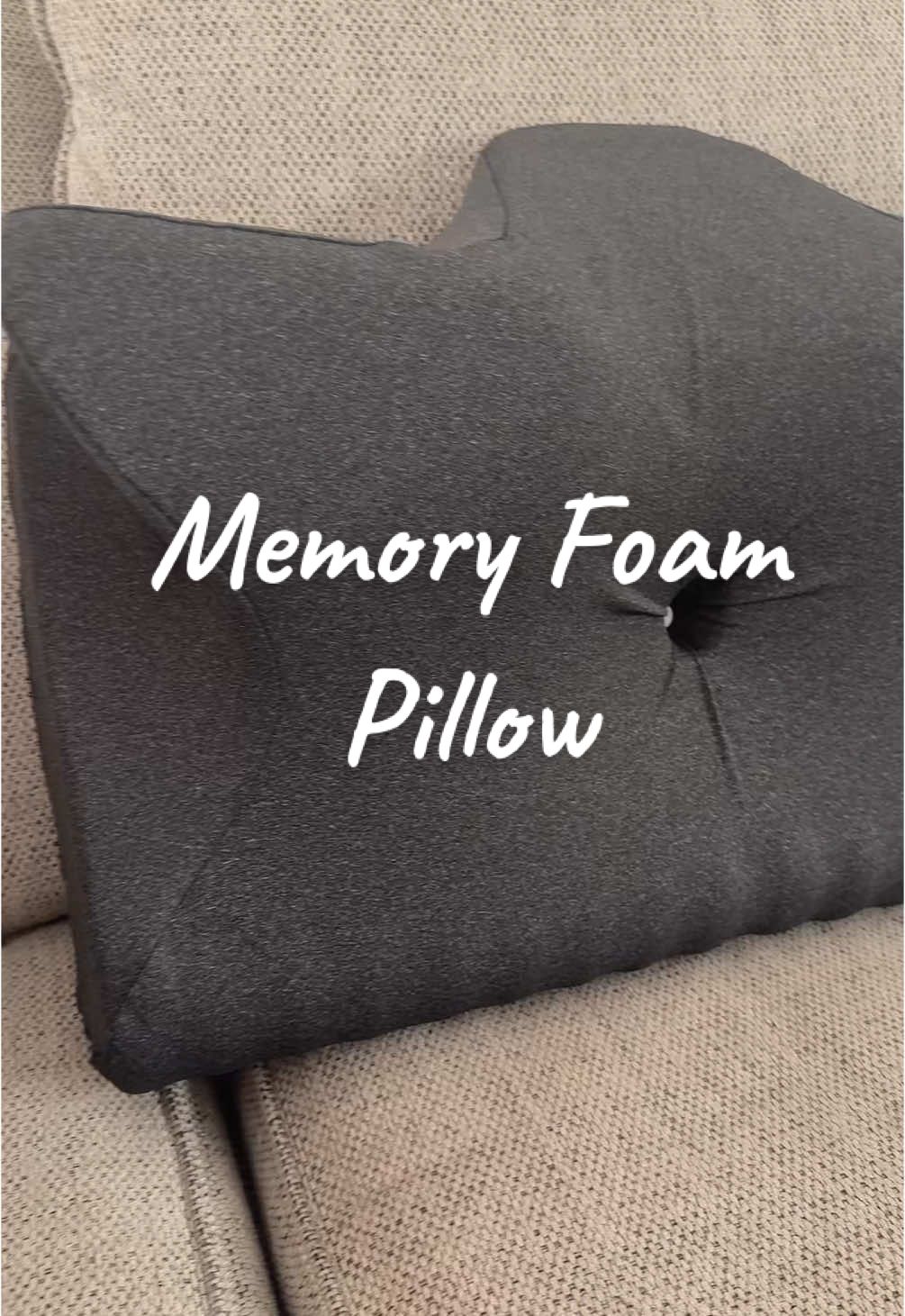 #sleep #pillow #christmaslistideas #TikTokShop #newyearseve #newyearnewgoals #holidaygiftguide #weeklypicks 