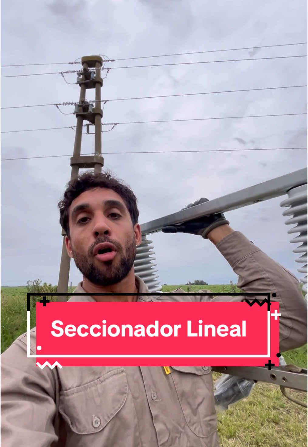 Reemplazo de Seccionador Lineal o a cuchilla en una linea de media tension 33kv. #mediatension #liniero #electricista #electricidad #fyp #seccionador #33kv #electric 