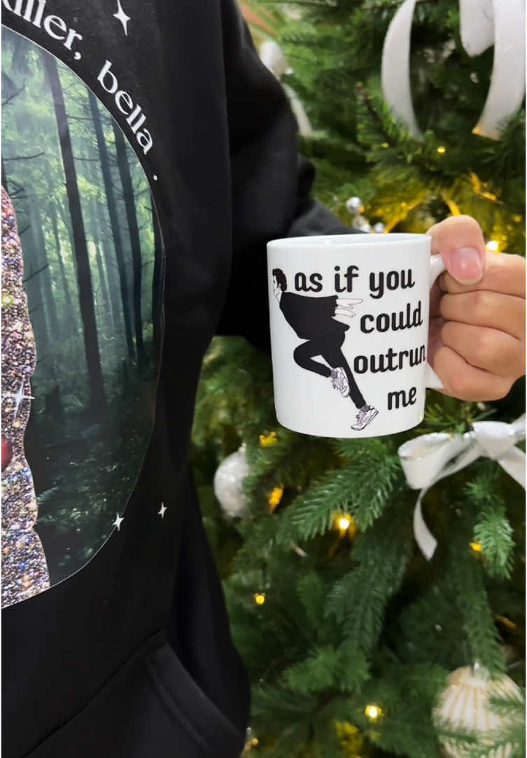 Funny Mug 🤣🤣 #twilight #twilightsaga #twilighttiktok #twilightedit #twilightmoviequote #edwardcullen #bellaswan #robertpattinson #asifyoucouldoutrunme #mug #twilightmug 