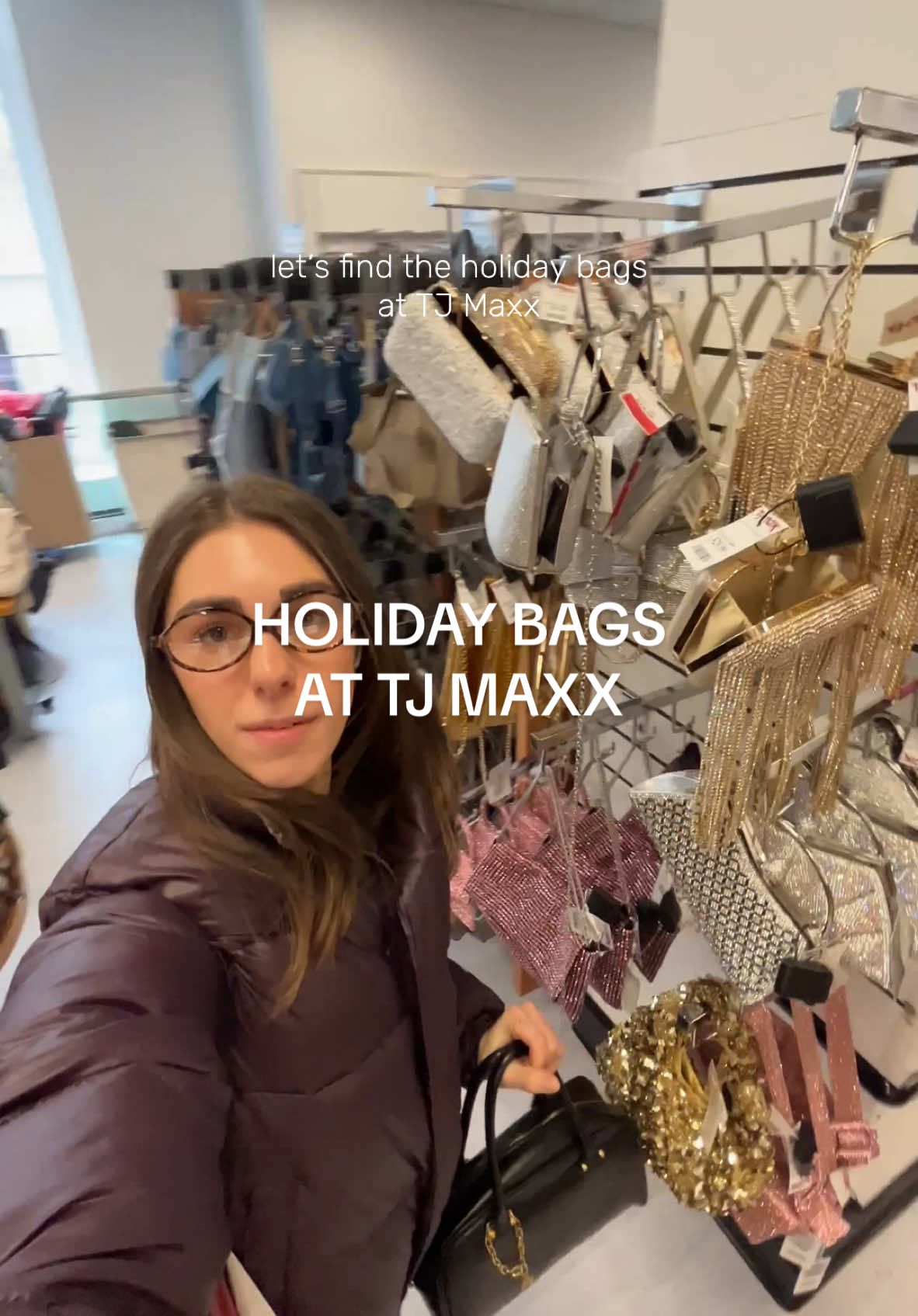 Found THE holiday bags at @TJ Maxx #holidayoutfits #shopwithme #youneedthis #affordablebag #holidaybag #tjmaxxfinds #tjmaxxshopping #tjmaxxhaul #affordablefashion #boujeeonabudget 