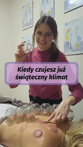 💥 Mam nadzieję że w święta nie będziecie musieli używać baniek, ale jeśli tak - to pamiętajcie, żeby zrobić to w klimacie! 🤣 ➡️ Kompletny, jednodniowy kurs z baniek chińskich znajdziesz na mojej stronie.  #drogadozdrowia #bankichinskie #bańkichińskie #terapiabańkami #bańkichińskieogniowe #bańkiogniowe #masażbańkami #tradycyjnamedycynachinska #naturalneleczenie #zdrowienaturalne medycyna chińska I terapie naturalne I zdrowie holistyczne I zdrowy styl życia I równowaga energetyczna I bańki chińskie I naturalne metody leczenia I medycyna alternatywna