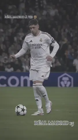 Le Real Madrid éternel 🫶🤍 #realmadridfc🇪🇸🤍#tiktok  #madridista #football #viral 