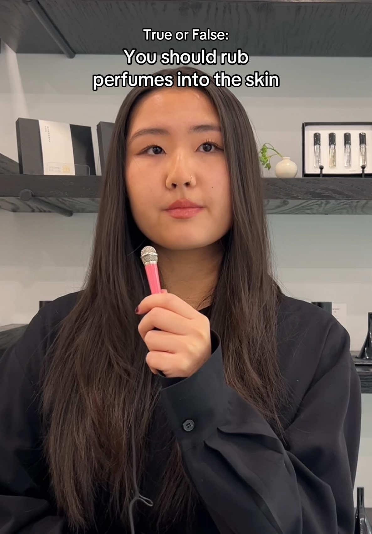 how to apply your perfume CORRECTLY! leanne from @ELOREA teaches us the the do's an don'ts 🖤 #perfume101 #howtoapplyperfume #fragrance #perfumetok #sokoglam 