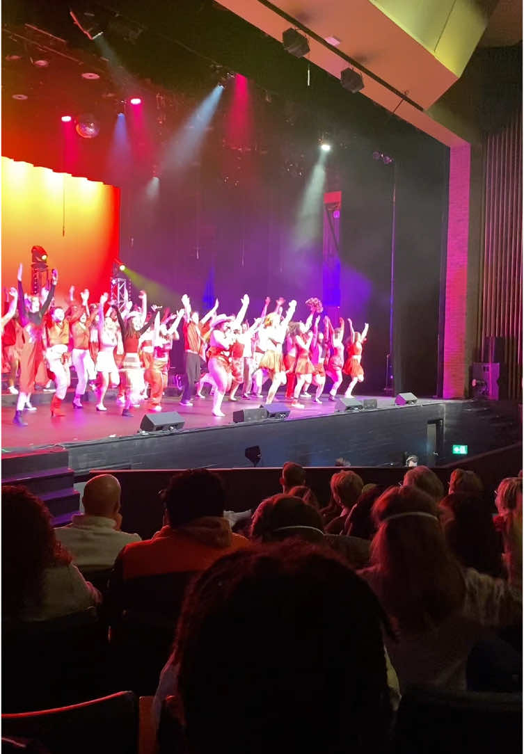 So much talent in @KW Glee Love watching as an alumni #fyp #kwglee #canadiantalent 