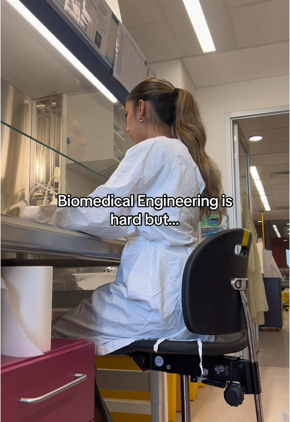 Is BME hard? I get this question a lot 🔬🩻 #univlog #biomedicalengineering #biomedicalengineer #engineering #engineeringstudent #ingenieriabiomedica #ingenieria #ingeniero #ingenierobiomedico #womeninstem #womenengineering