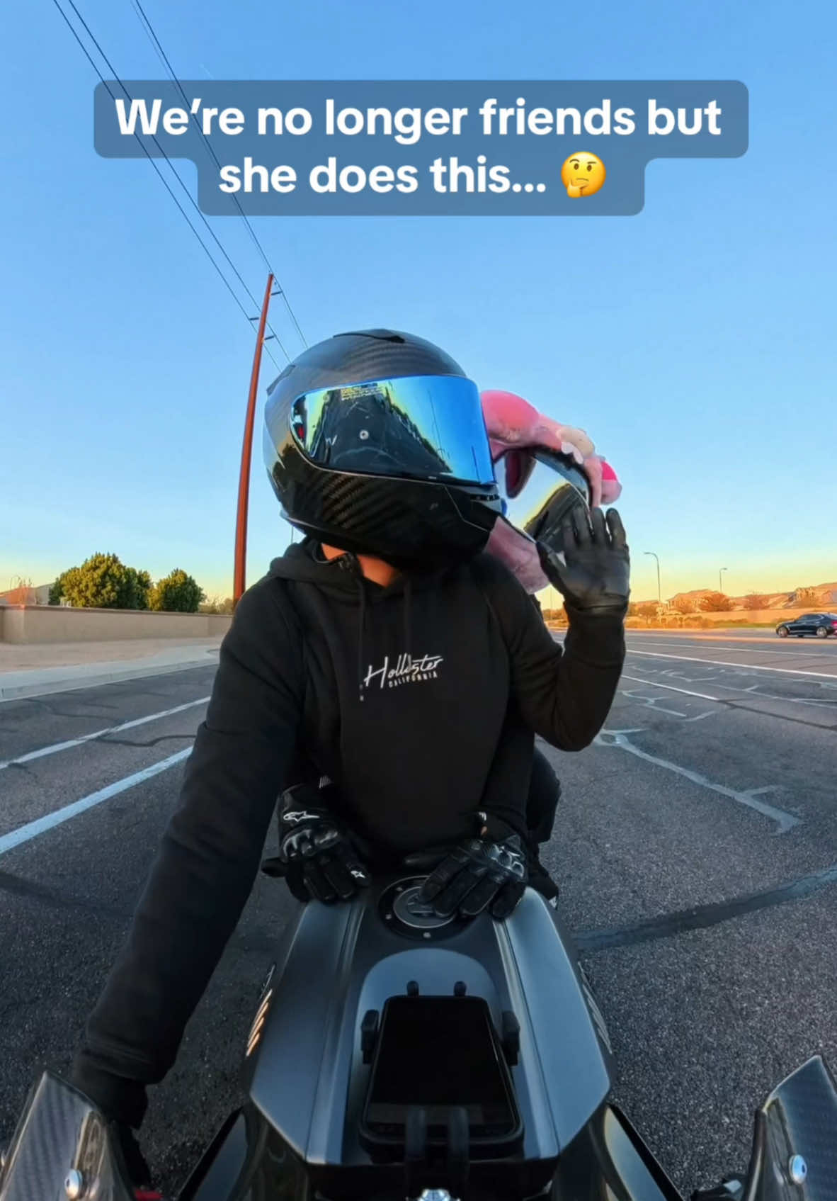 More than friends? 🤔 #viralvideo #viraltiktok #motorcycle  #fyp #yamaha #r7  #bikelife #couple  #biketok  #BookTok #bikergirl 