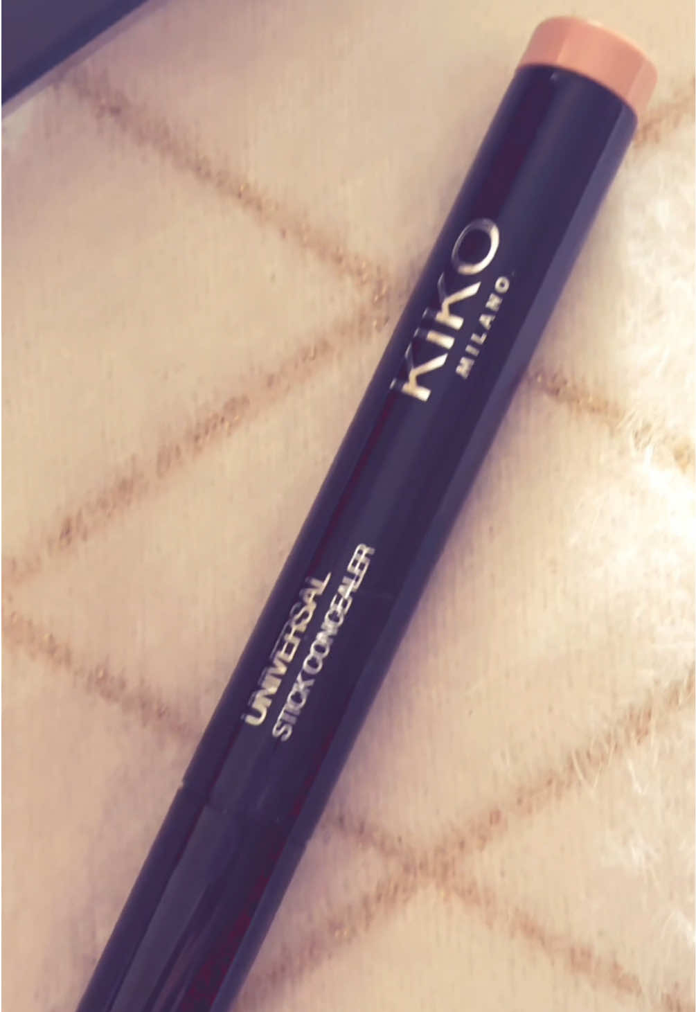 @KIKO Milano concealer stick🫶🏻 feels amazing on my skin and looks absolutely gorgeous!     #kikomilano #concealer #creamconcealer #fyp #BeautyTok #ugccreator #smallcreator 