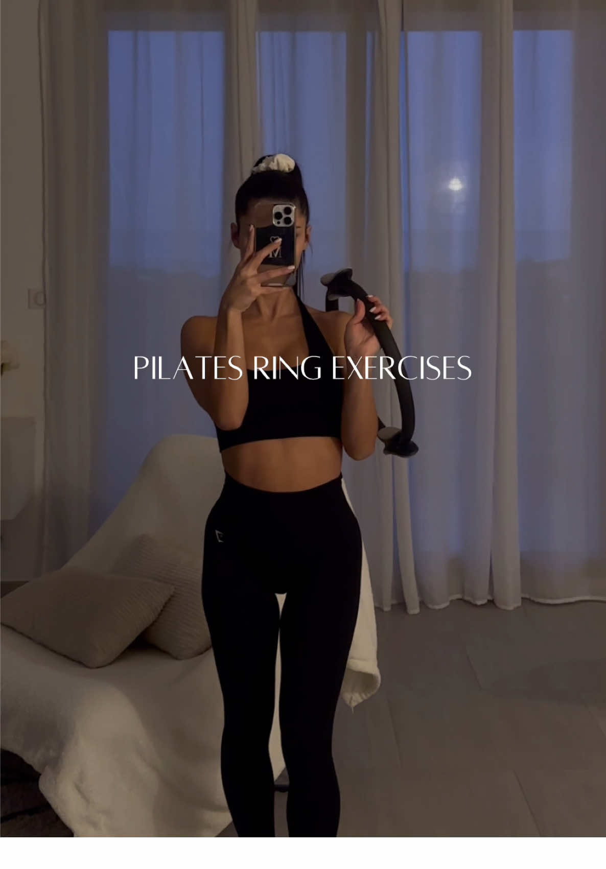 exercices bas du corps avec le pilates ring 🔥  #pilates #pilatesworkout #pilatesinstructor #fitgirl 