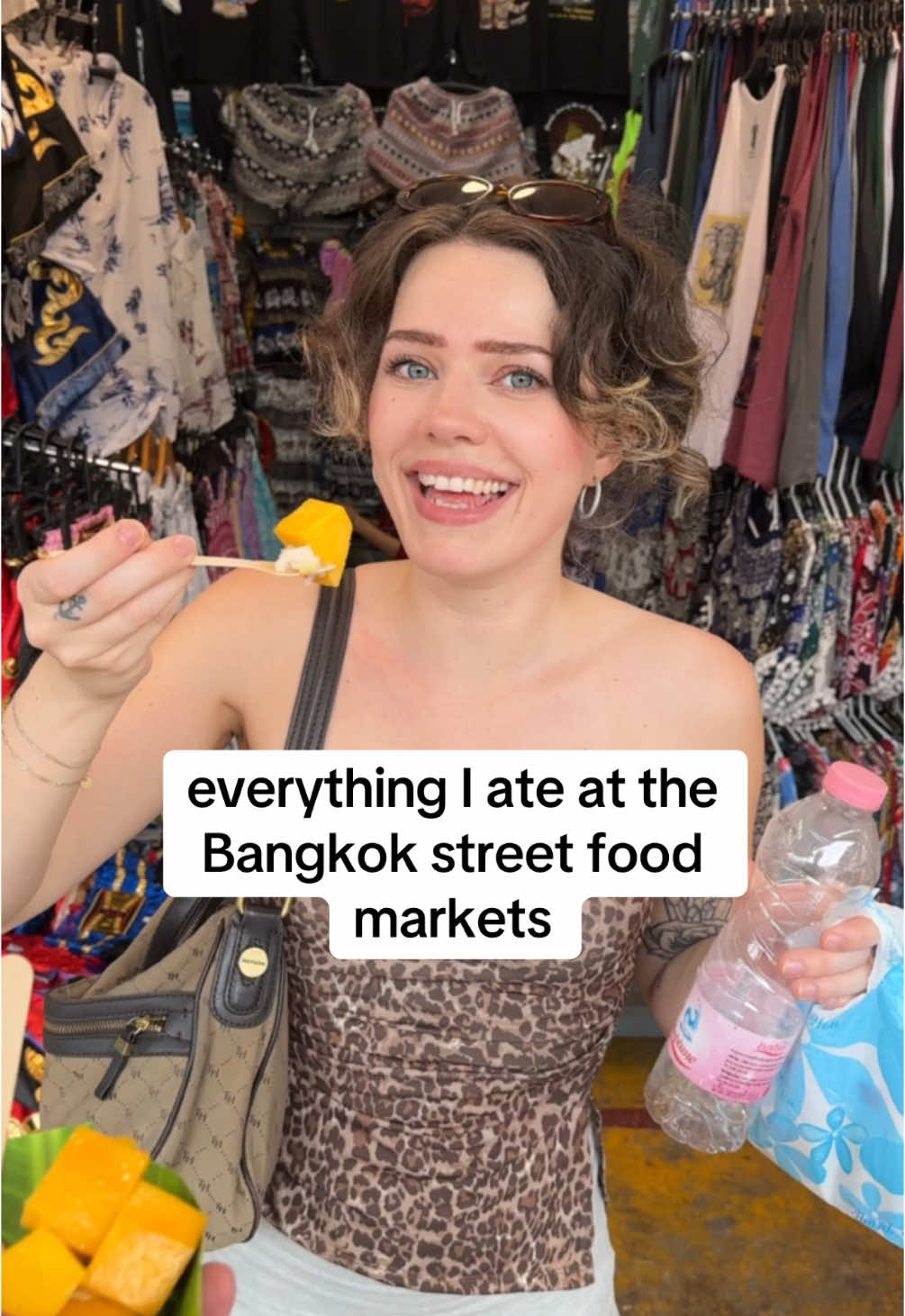 Bangkok street food tour!! Anything else i need to try?? #bangkok #streetfood #thaifood #foodtour 