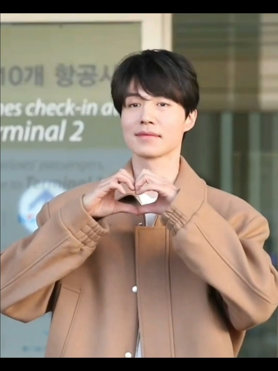 🍑 #LeeDongWook #LDW #wookie #dongwook #viraltiktok #foryou #kdrama #viral #oppa 