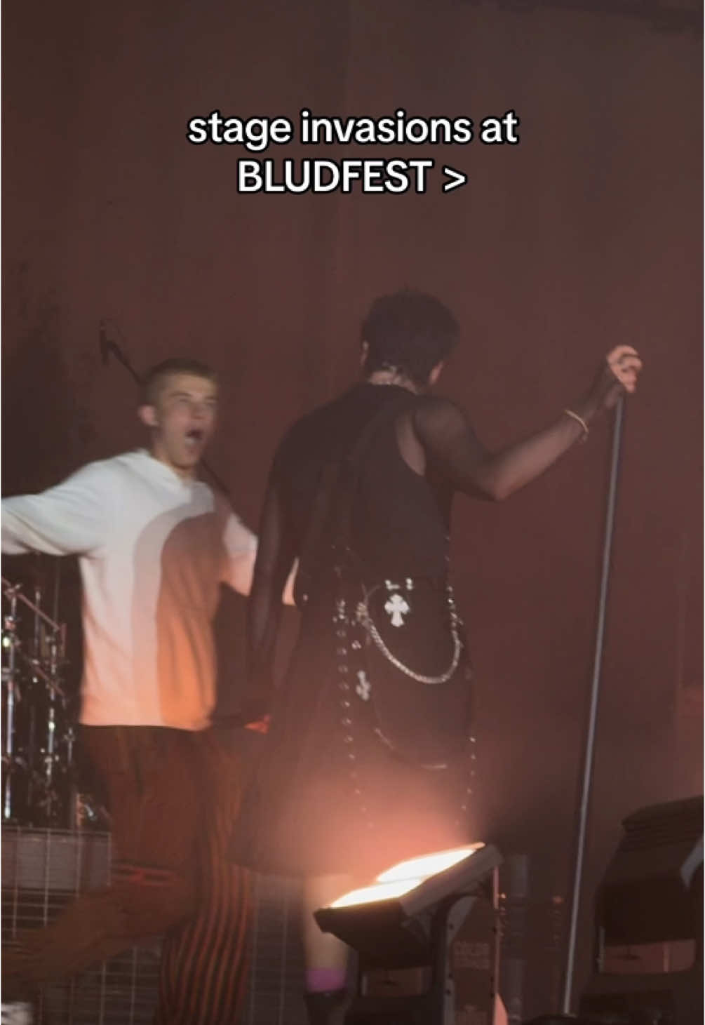 don’t mind me just reminiscing on @BLUDFEST year 1 memories 🥹 who’s getting presale tickets tomorrow!! 🖤 @yungblud  #yungblud #yungbludarmy #blackheartsclub