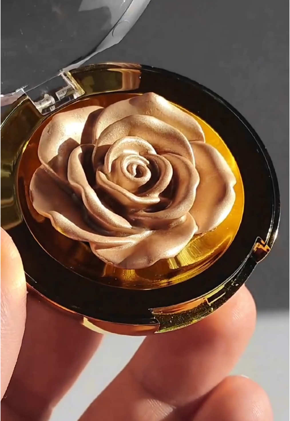 🔮 We’re manifesting opening a *fresh* Cheeky Rose Cream Highlighter this holiday season ✨ Ready to add to your cart? Unlock FREE shipping on WinkyLux.com until 12/16 📸 @Jessica Karas  📍Available on TikTok Shop!  #winkylux #highlighter #cheekyrose #rose #pearlescent #dewy #musthave #glowingskin #cleanbeauty #holidaymakeup #holidayinspo