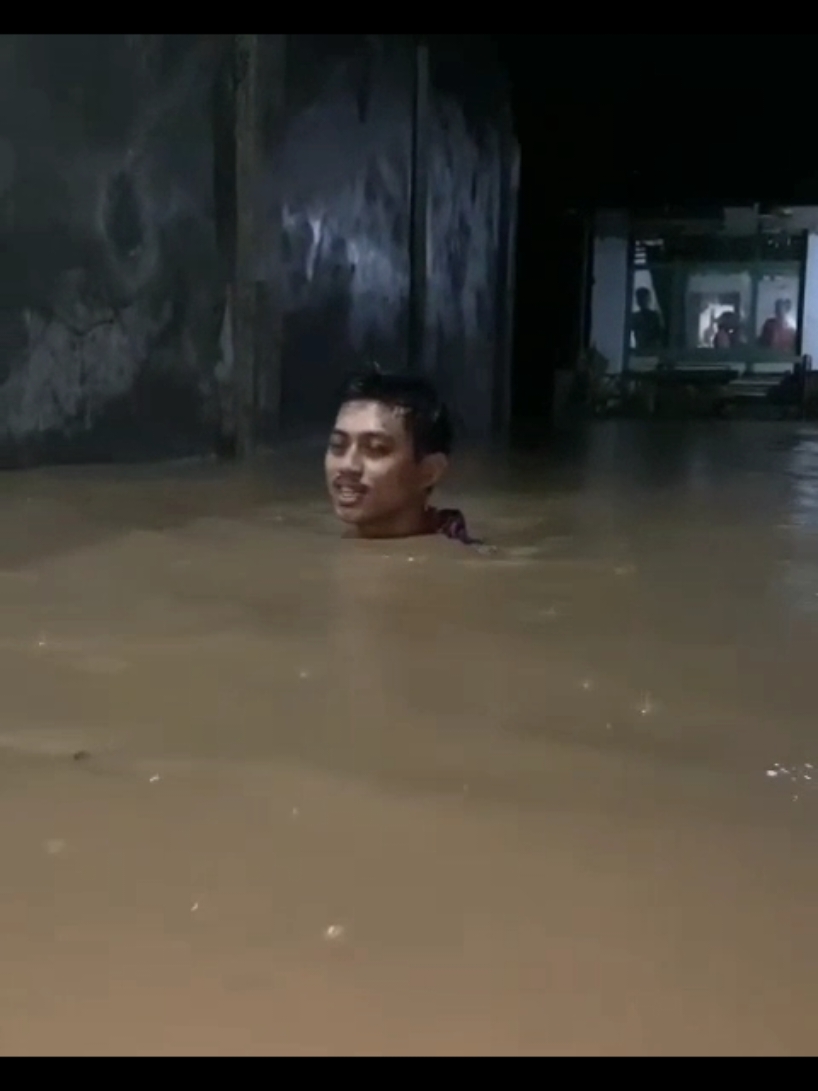 banjir kang #ponorogo24jam #banjirponorogo 