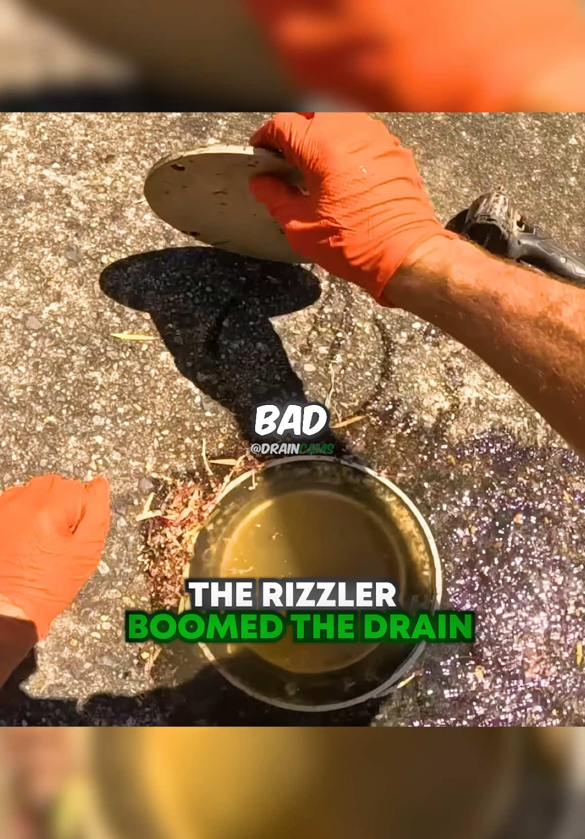 RIZZLER EXPLAIN 🤮 #uncloggingdrains #drain #plumbing 