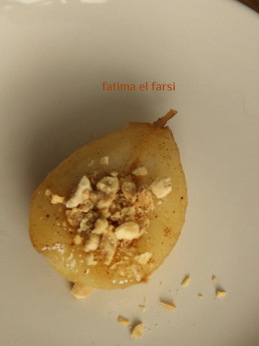 #LIVEReason #LIVEIncentiveProgram #PaidPartnership #recette #marocaine🇲🇦 #france les ingrédients: 6 poires 1/2 du sucre 1/2 de l'eau 1/4 c.a.c du cannelle 1 graine de cardamome #recettefacile #dessert #cooking #fouryourpage