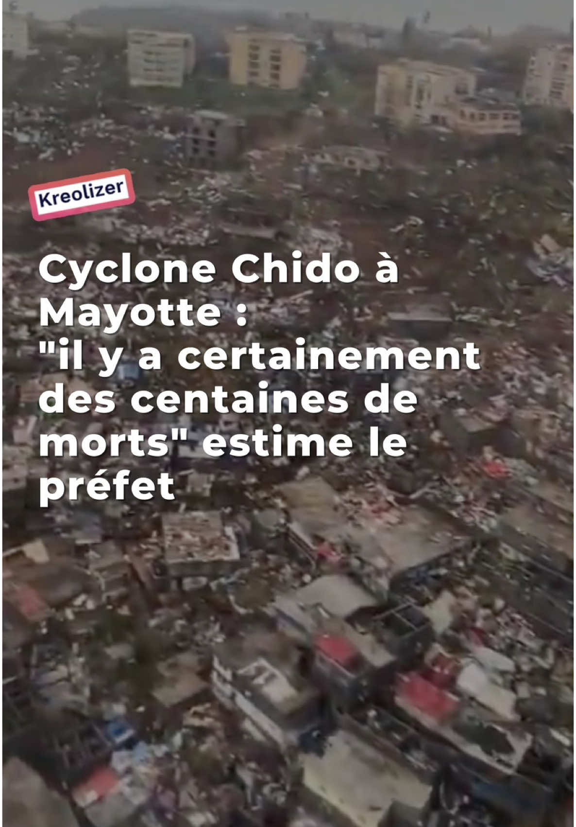 Mayotte est en état de choc après le passage dévastateur du cyclone Chido. Alors que les secours peinent à intervenir, le préfet craint un bilan humain dramatique, évoquant des centaines de morts possibles. Face à l'urgence, des renforts sont en route depuis la France hexagonale et Là Réunion, avec des équipess de secours et du matériel de première nécessité mais les besoins restent immenseslarge #CycloneChido #Mayotte #UrgenceHumanitaire #Solidarité #Chido #oceanindien 