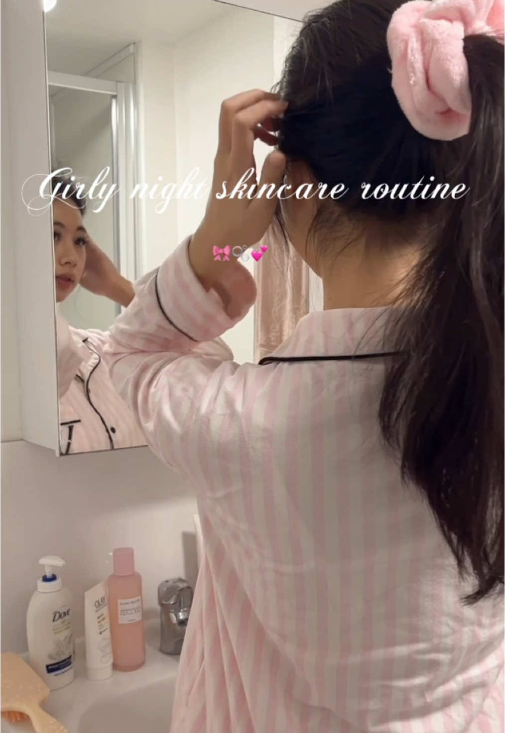 Girly night skincare routine 💕🫧🎀 #skincareroutine #nightskincareroutine #nightroutine #nighttimeskincare