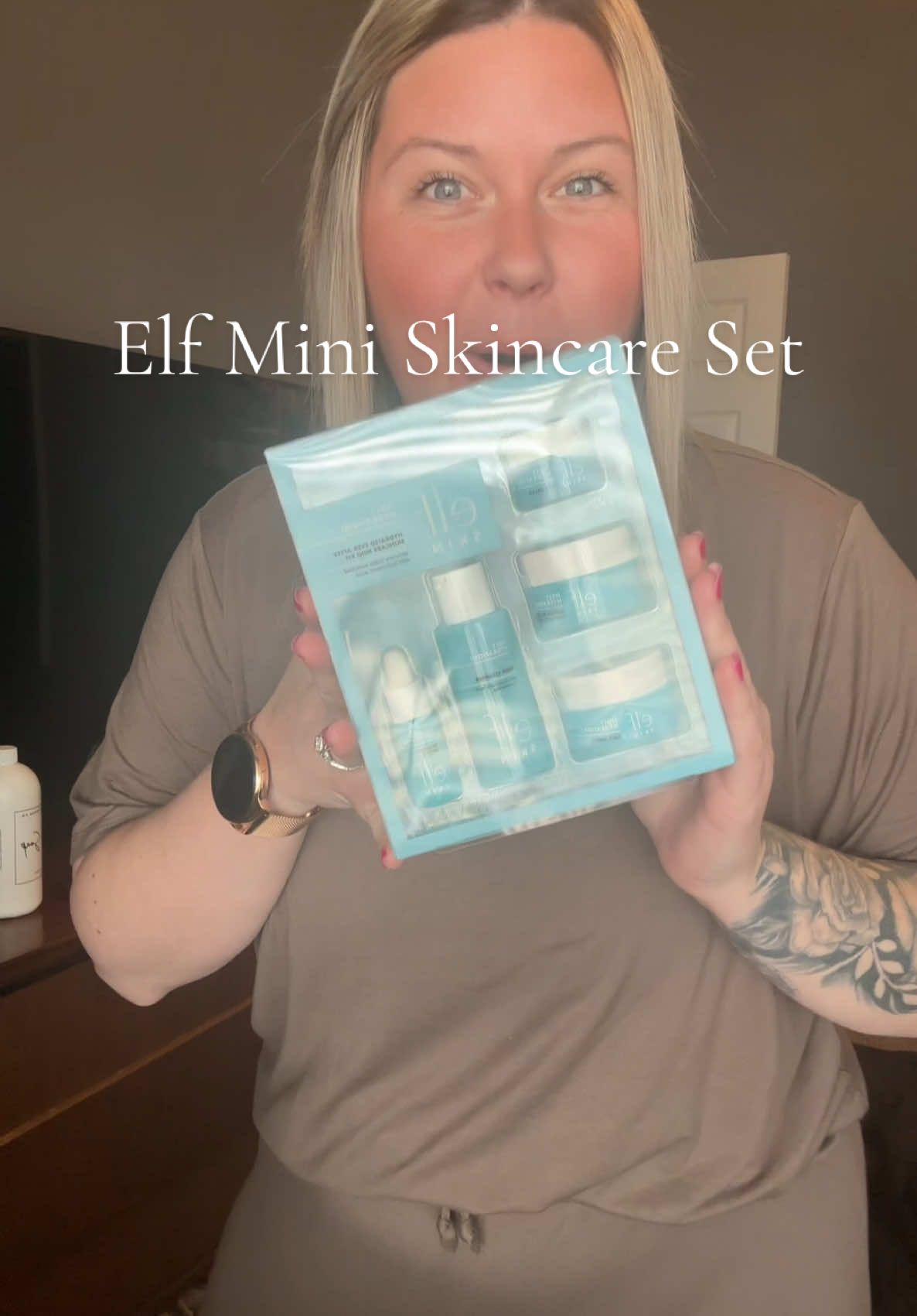 This is a perfect travel skin care set! #giftsets #travelset #skincare #skincareroutine #elfskincare #giftsforher #holyhydration #miniskincare #elfskin #minikit #skincaretiktok #SelfCare #elf 