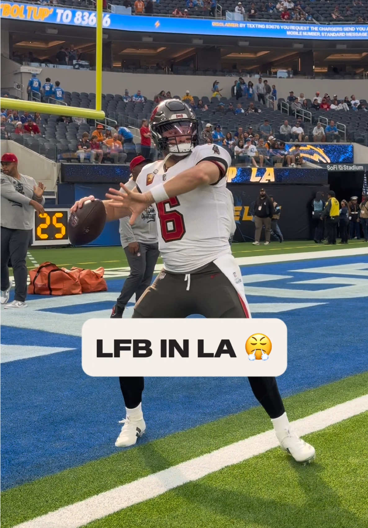 It’s Baking on the west coast 😎 #buccaneers #nfl #bakermayfield #football #quarterback #nflgameday 