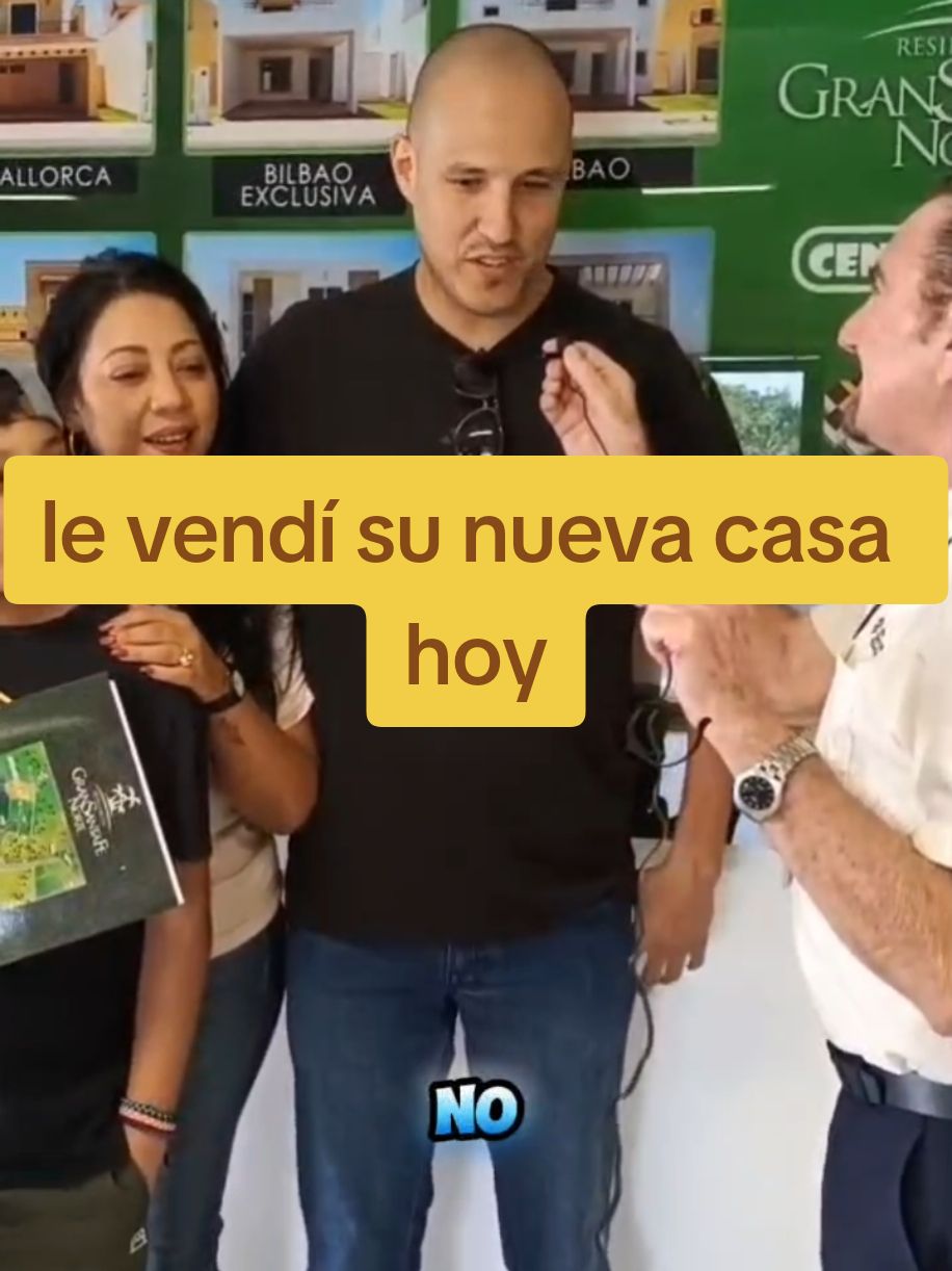 Le vendí su nueva casa a Don Gerardo Hernández en compañía de su esposa e hijo tenemos años en ser los líderes del sureste de México deseas más información contactáme en mi perfil #casasenventa #casasenmeridayucatan #casas #ventadecasas #casasenmerida #parati #diversion #familia 