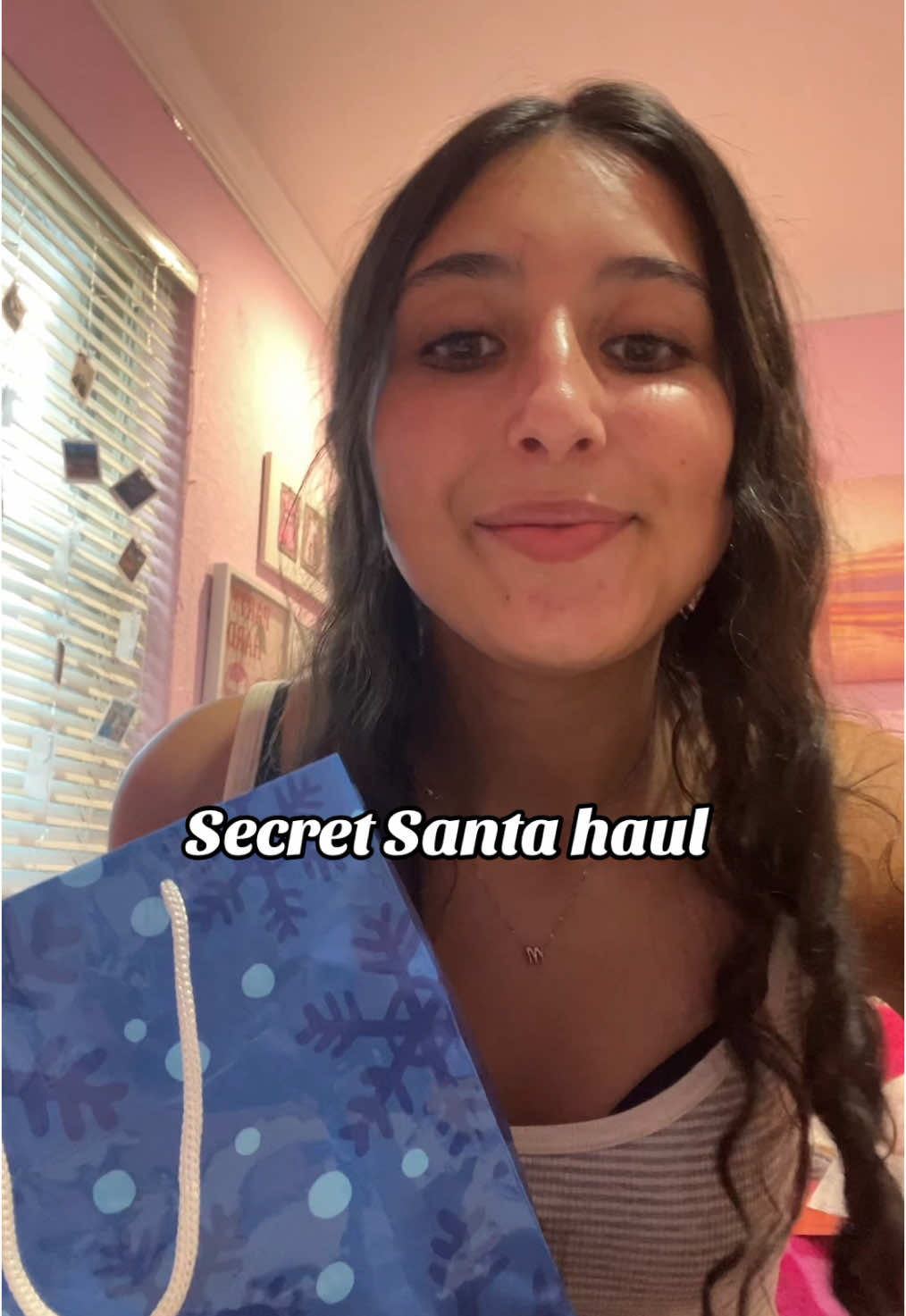 Secret santa haul! #secretsanta #hauls #santa #friends #gifts #fypシ #viralvideo #blowthisup #fypシ゚viral #makeup #nails #brushes #polish #keychain 