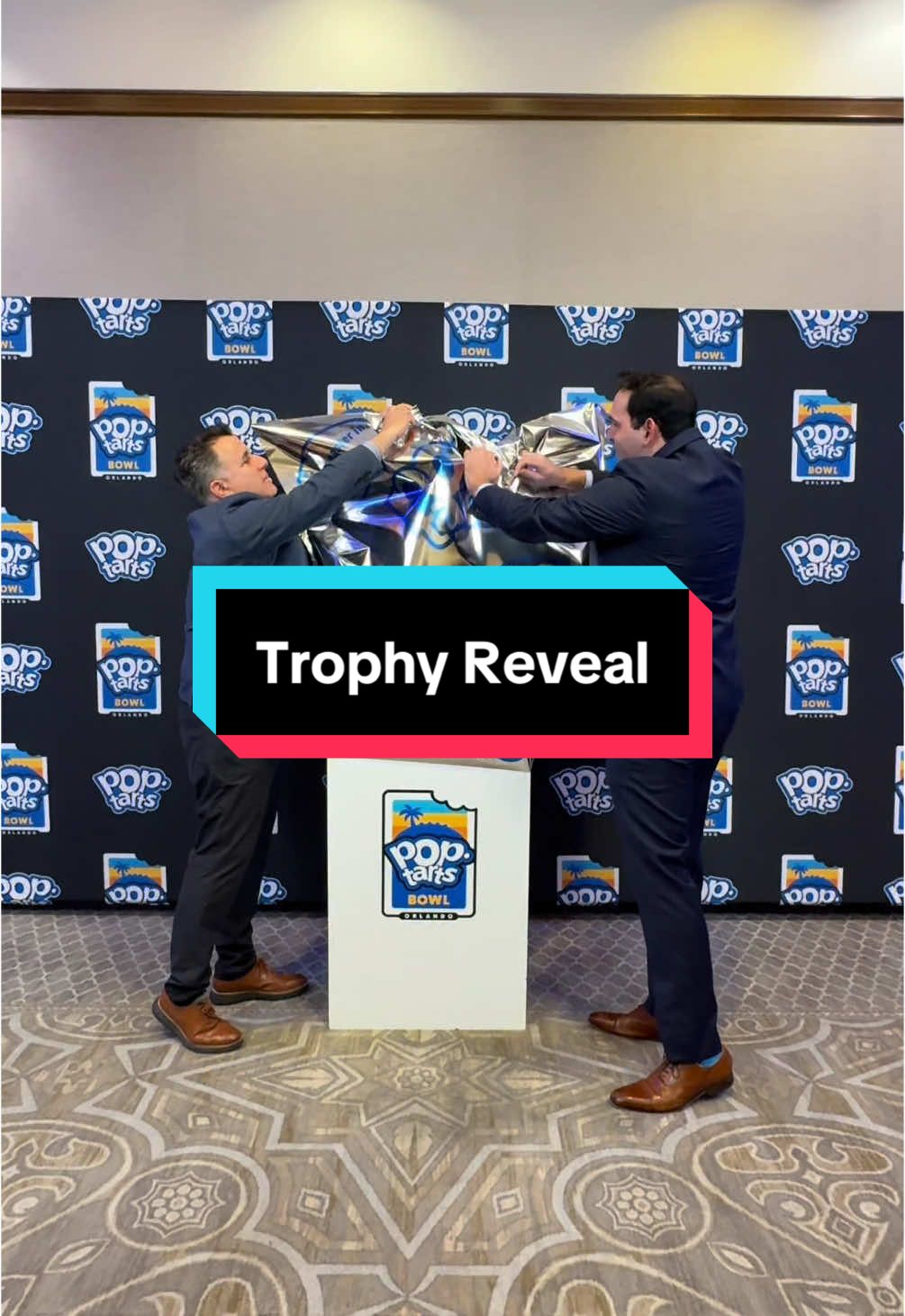 Pop-Tarts Bowl 🤝 GE Appliances = the NEW Pop-Tarts Bowl trophy with a built-in WORKING (!!!) toaster @Pop-Tarts @GE Appliances #PopTartsBowl