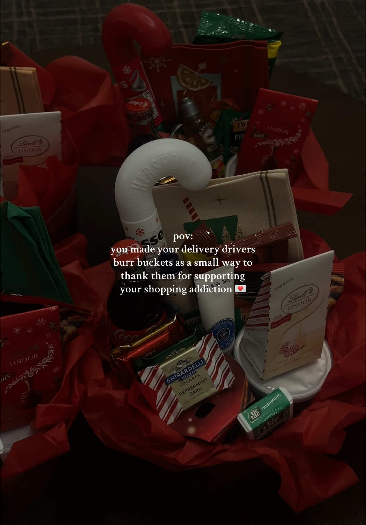 just a small way to say thank you for all that they do!! 🤍 #deliverydriver #deliveryheroes #amazon #amazondriver #holiday #giveback #burrbasket #giftideas #snackcart #shoppingaddiction 